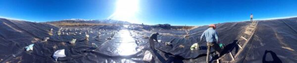 Construccion de un reservorio de agua, etapa de soldadura.